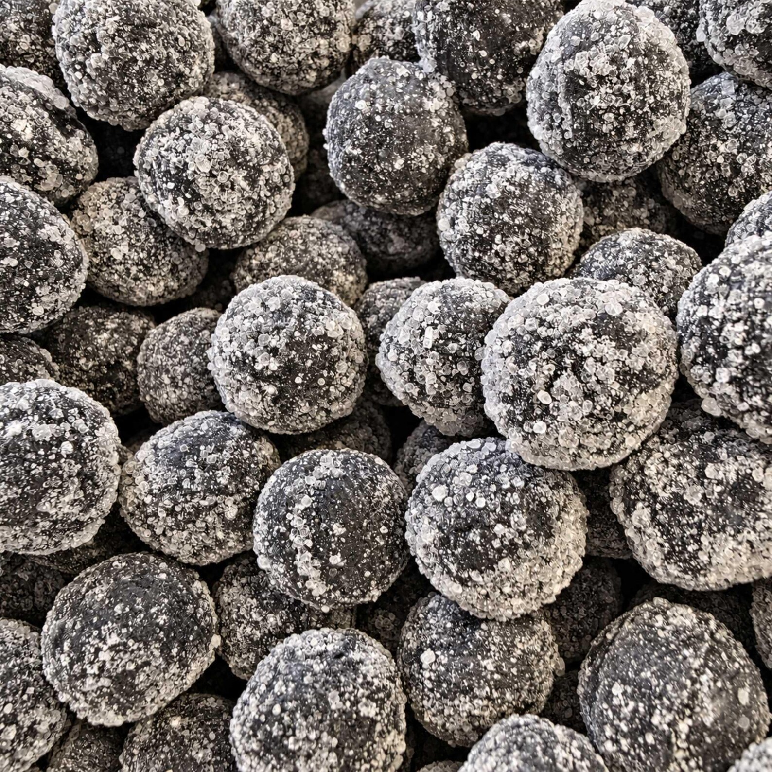 Maxons Stupidly Sour Black