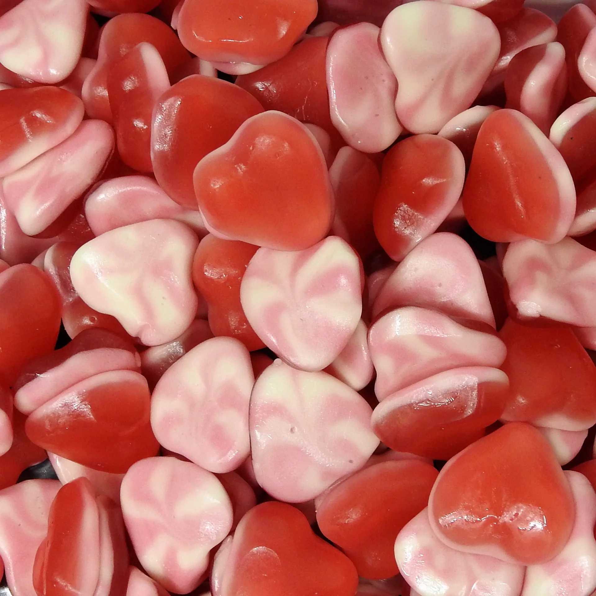 Twist Hearts